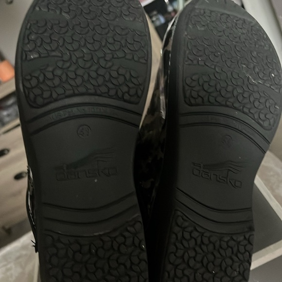 Danskos worm once smoke free still in original box - Picture 4 of 4